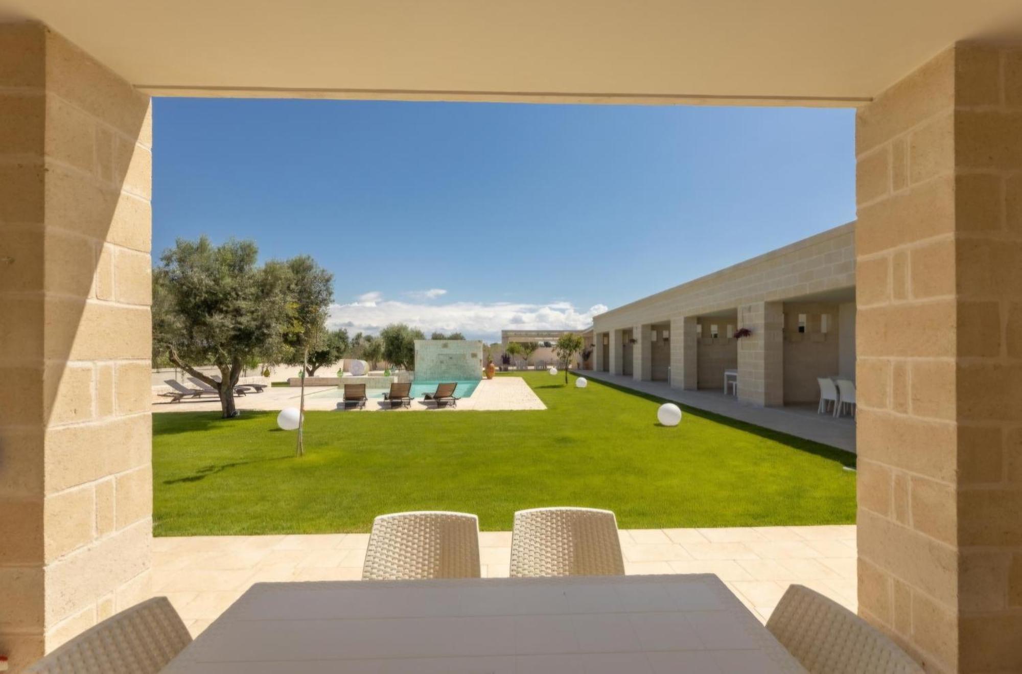 Tenuta Sante Serranova Exterior photo
